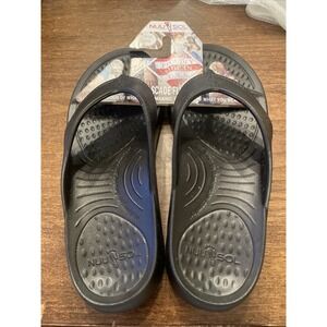 NUUSOL Cascade Women's Flip Flop Eclipse Black W 10 M 9 USA Made New
